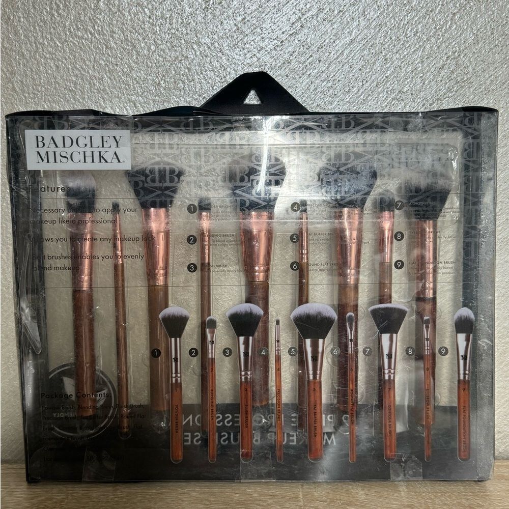 Badgley Mischka 9 Piece Professional MakeupBrush Set